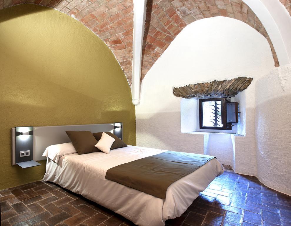 Ses Garites Guest House Pals Phòng bức ảnh